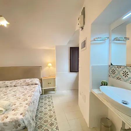 Antica Maisonette S Giovanni Centro Storico Галлиполи