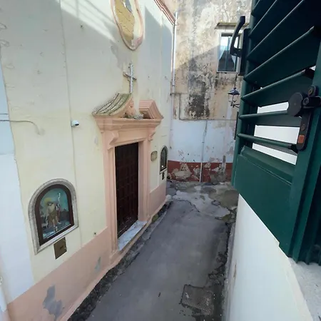 Апартаменты Antica Maisonette S Giovanni Centro Storico *
